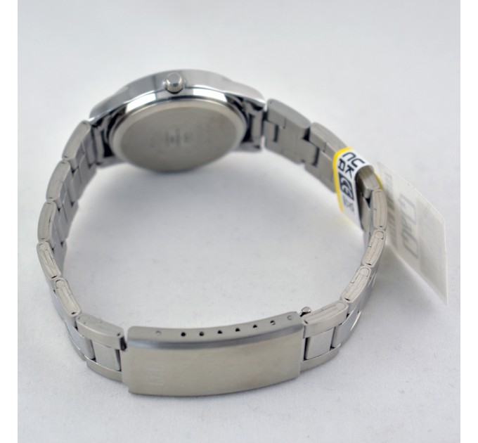 Часы наручные женские Q&Q C11A-002