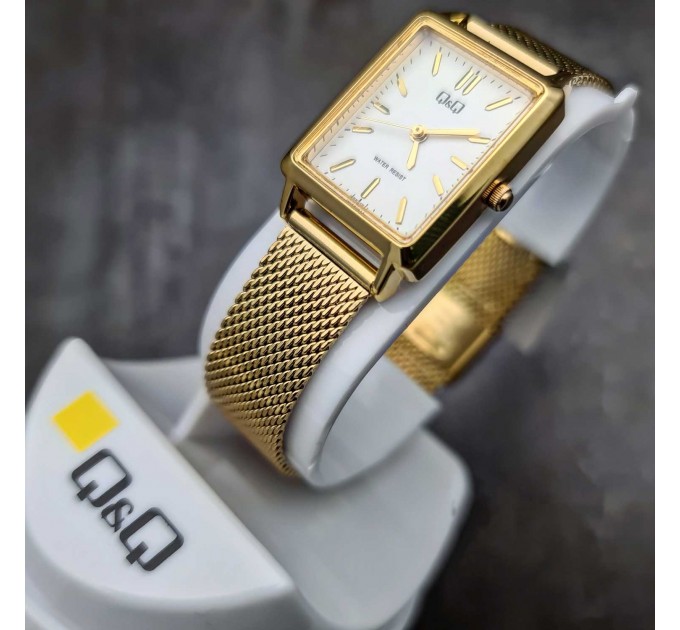 Часы наручные женские Q&Q QB95-011
